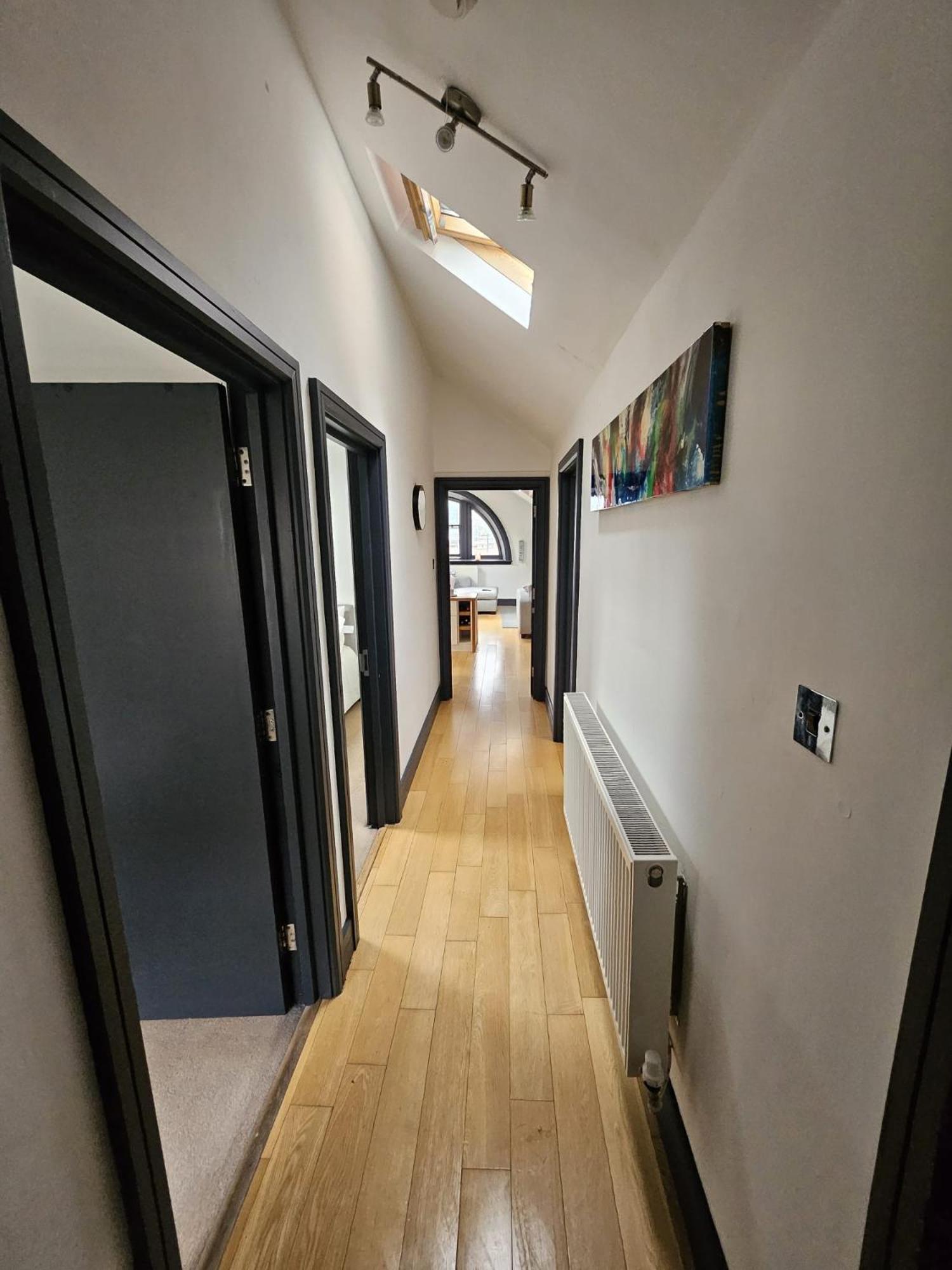 2 Bedroom City Centre Penthouse Loft Apartment Liverpool Exterior foto